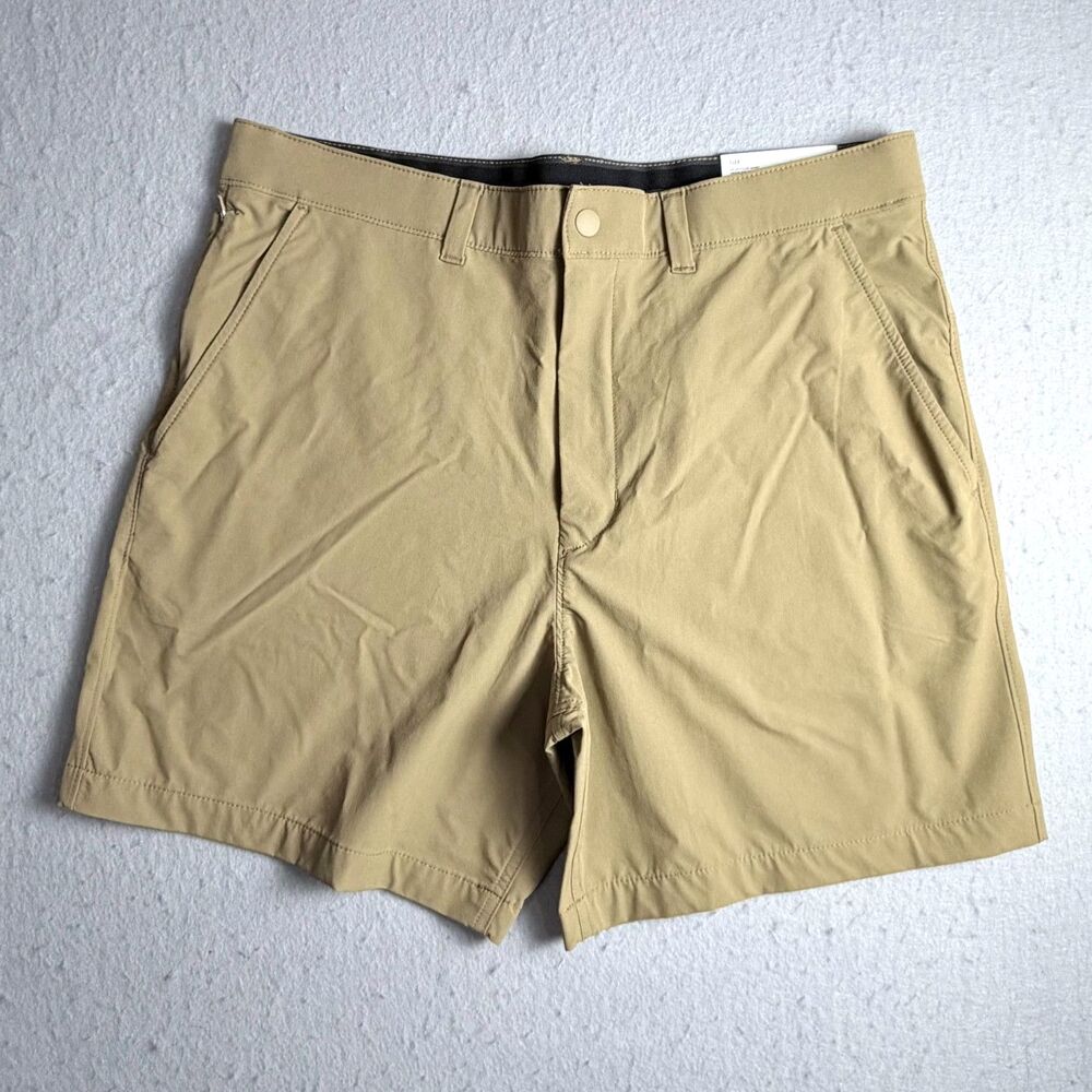 American Eagle Mens Above Knee Club Short Flex Size 34 Large Khaki Mustard NEW